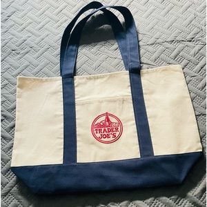 Trader Joe’s Canvas Tote Bag NEW Reusable Eco Bag Grocery Bag - NWT - Heavy Duty